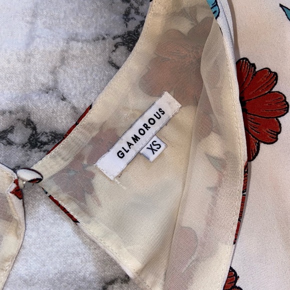 Floral back tie up shirt - Picture 2 of 3